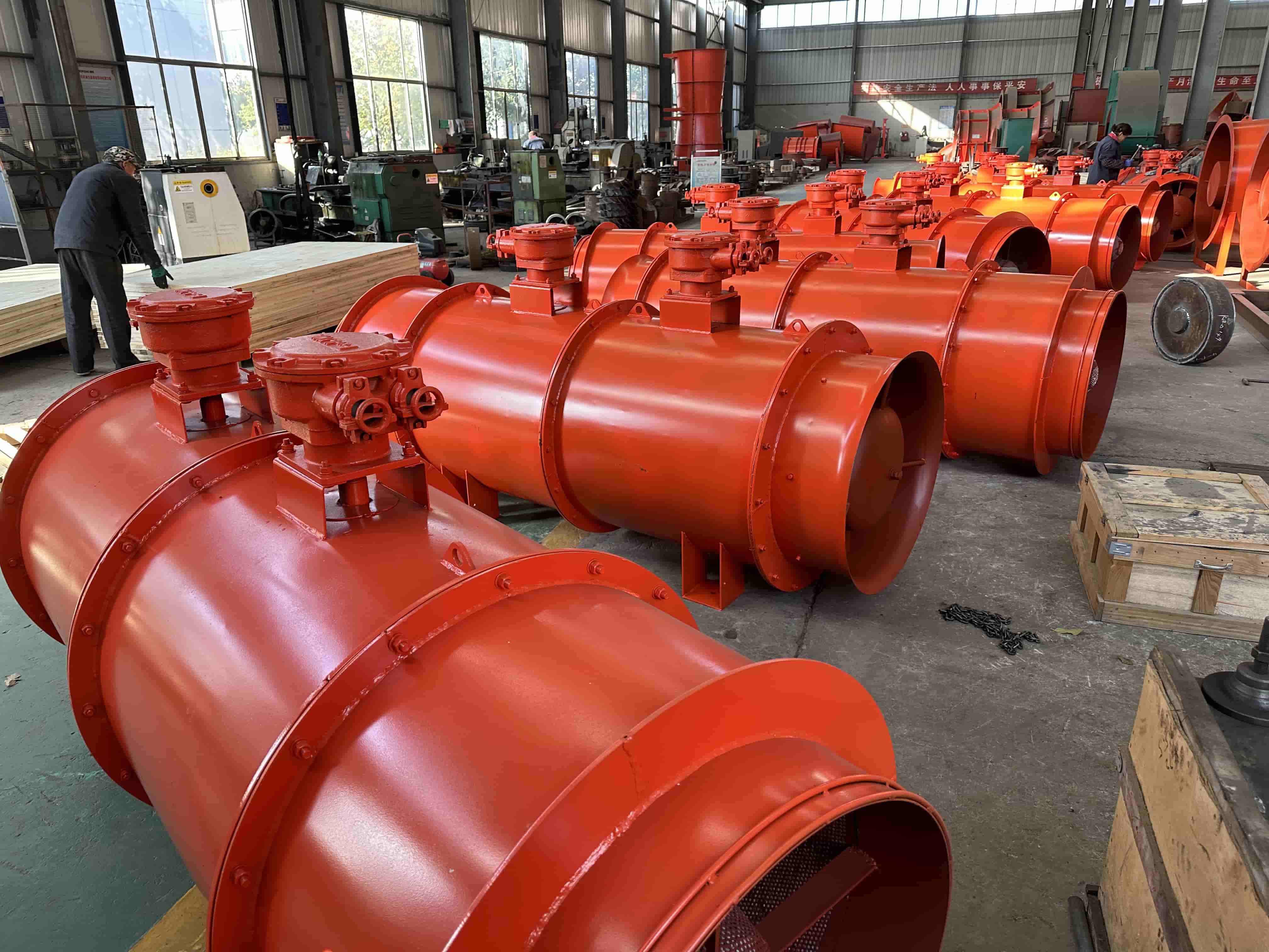 FBD Series Flameproof Counter-Rotating Axial Auxiliary Fan Mass Production Case